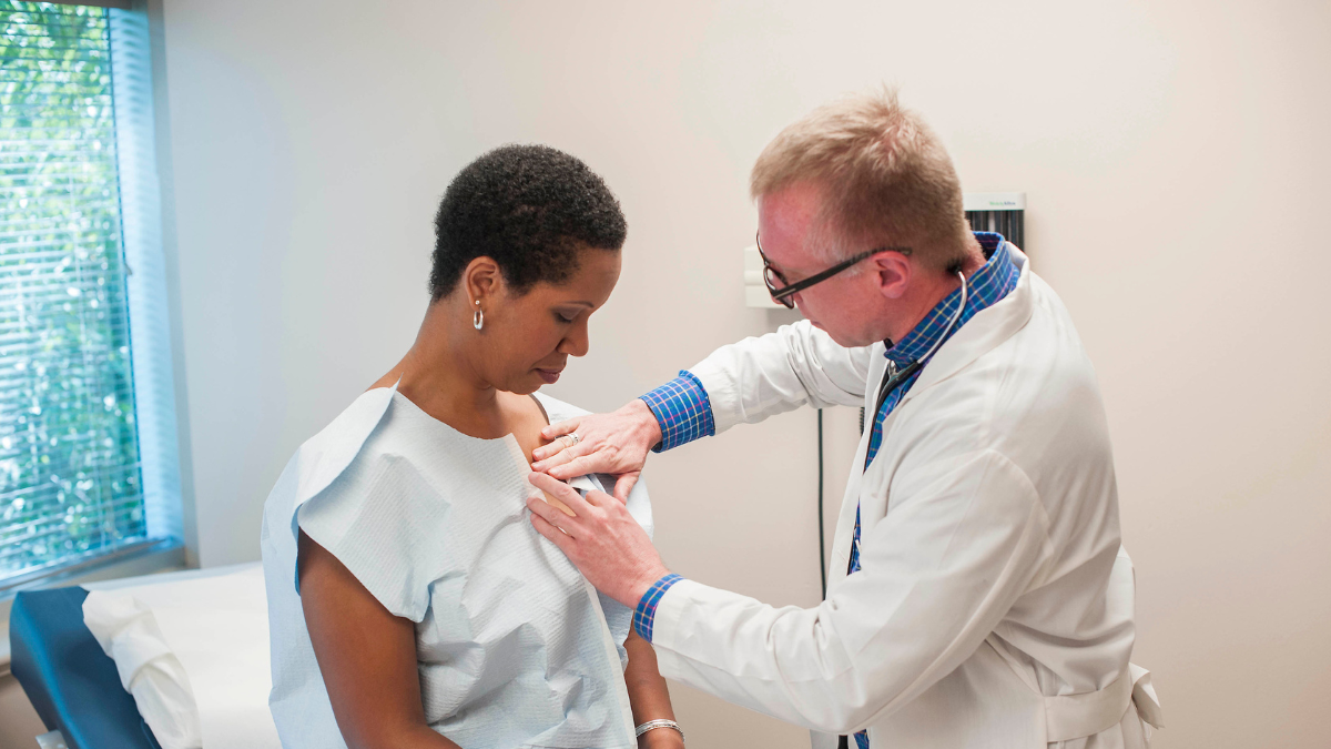 HCP examining patient