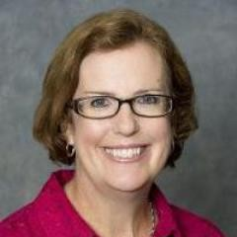 Carolyn Weaver headshot