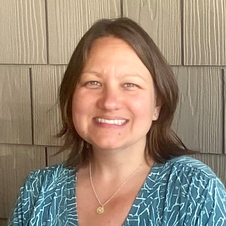 Lisa Griebel headshot