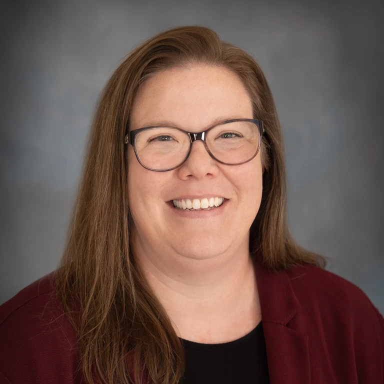 Headshot of Michelle Shriner