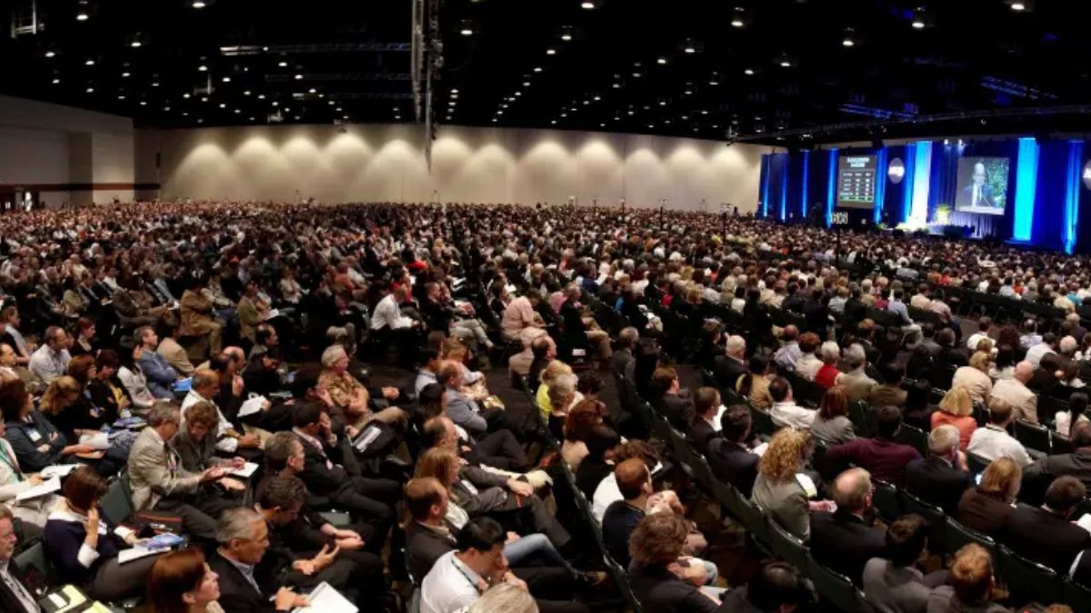 Seated audience at ASCO