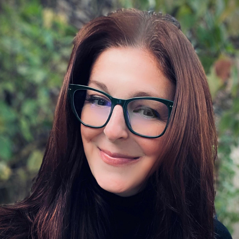 Caitlin Lewis