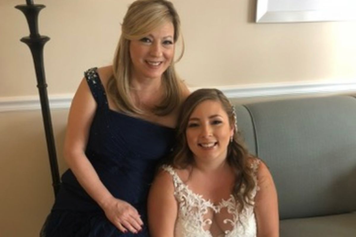 Maria Lleonart poses proudly with her daughter Jade on her wedding day.