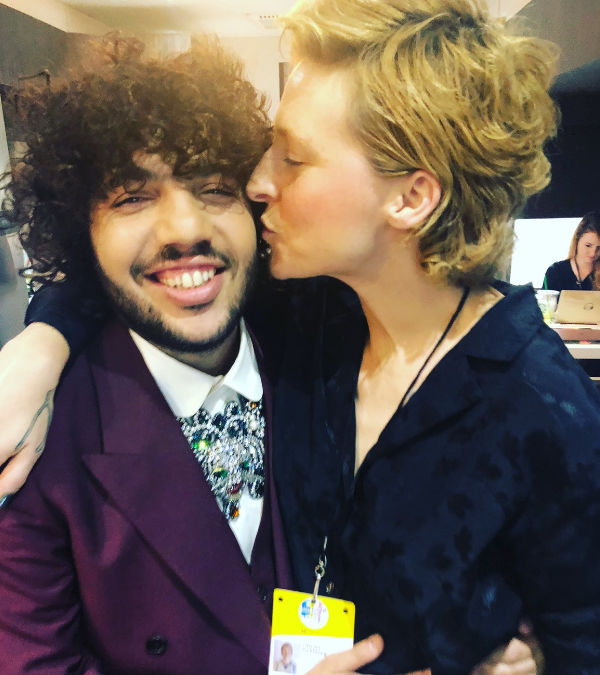 Chelsey kissing famous record producer and songwriter Benny Blanco on the cheek