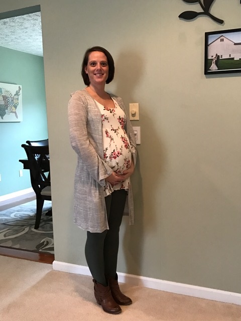 Jocelyn Mader at 28 weeks pregnant